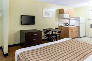 Suburban Extended Stay Hotel,Dallas/Fort Worth International Airport>>Dallas,2 star