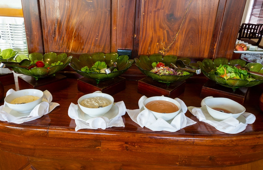 kingdom angkor hotel