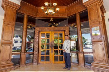 kingdom angkor hotel