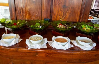 kingdom angkor hotel