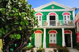 scuba lodge and ocean suites