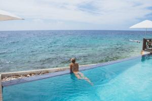 Scuba Lodge & Ocean Suites,In Punda (Pietermaai District),4 star