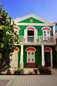 scuba lodge and ocean suites