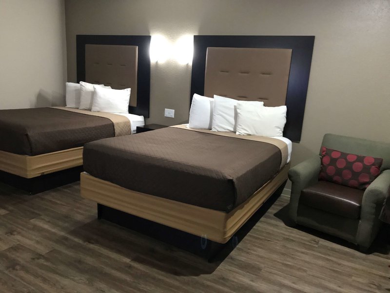 super 8 by wyndham pensacola nas area