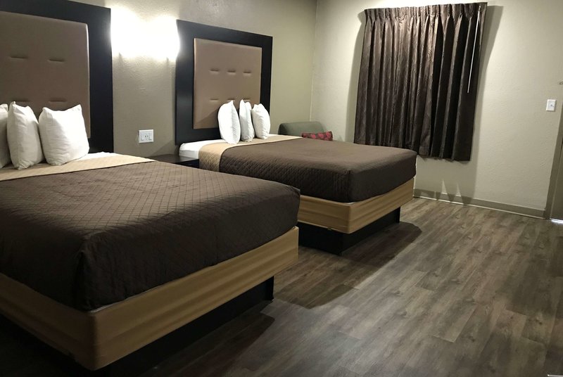 super 8 by wyndham pensacola nas area