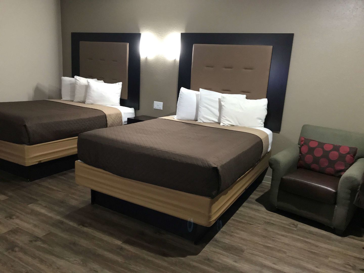 super 8 by wyndham pensacola nas area