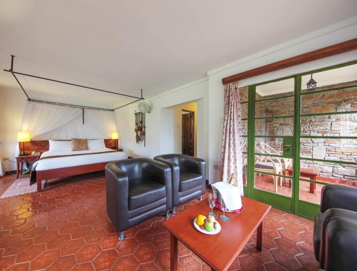 muthu keekorok lodge maasai mara narok