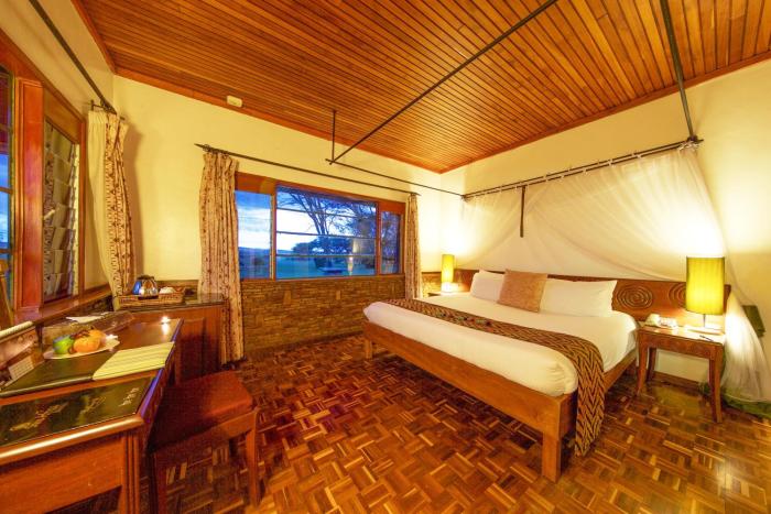 muthu keekorok lodge maasai mara narok