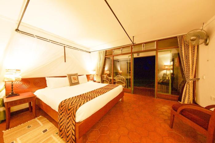 muthu keekorok lodge maasai mara narok