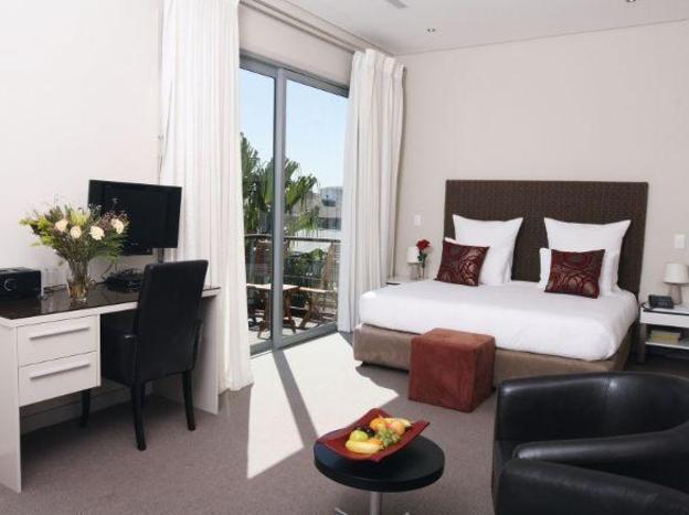 the one 8 hotel