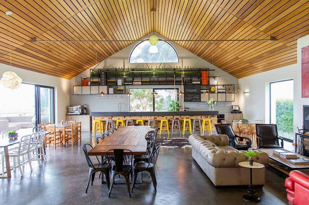 marianne wine estate