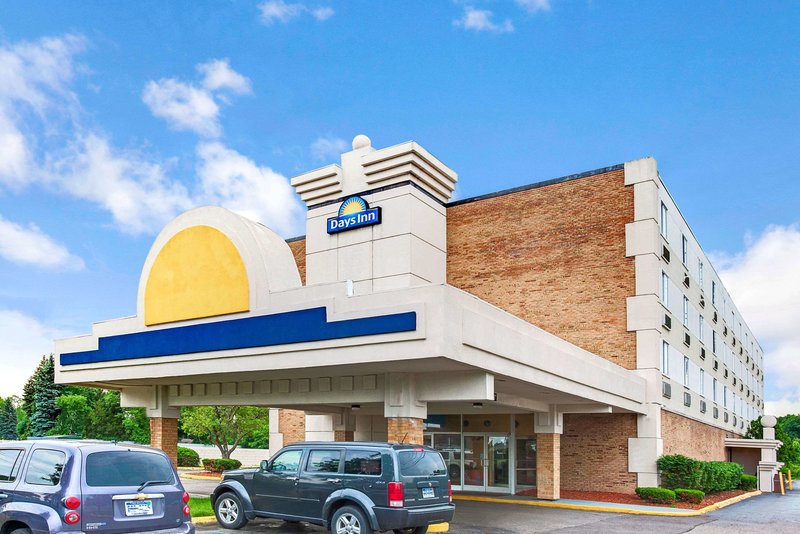 Days Inn By Wyndham Livonia/Canton/Detroit