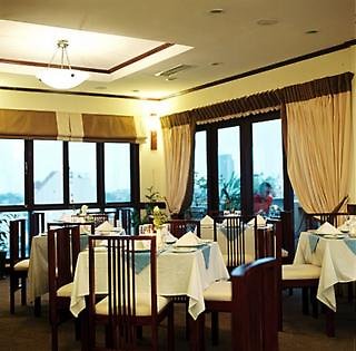 quoc hoa premier hotel and spa