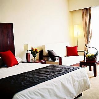quoc hoa premier hotel and spa