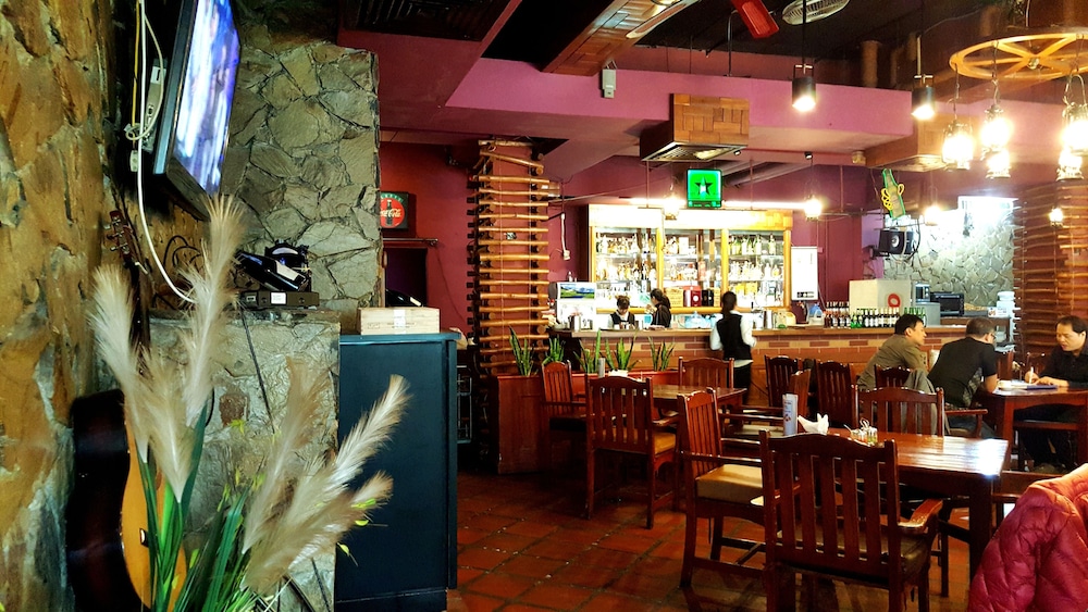 capital garden hotel