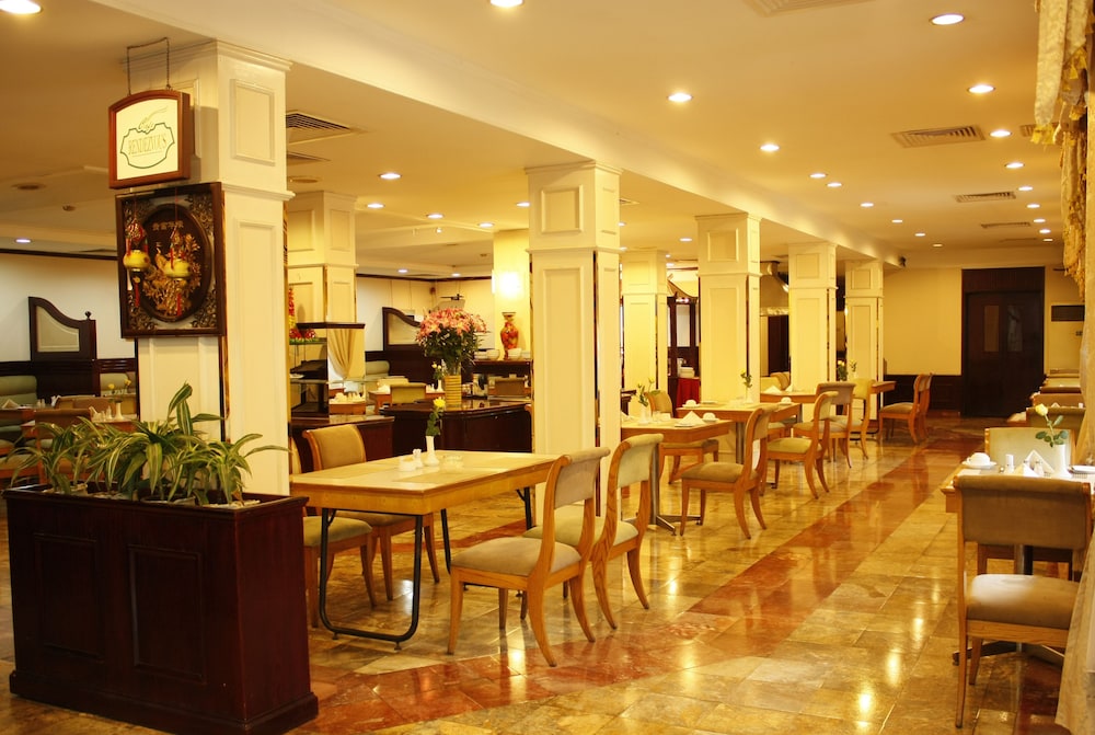 capital garden hotel