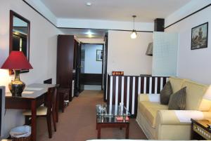 capital garden hotel