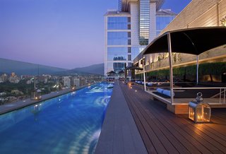 W Santiago,Recoleta>>Las Condes,5 star