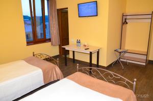 yeghevnut hotel