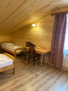 yeghevnut hotel