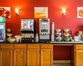 Holiday Inn Express Allentown North By Ihg,Lehigh>>Allentown,3 star