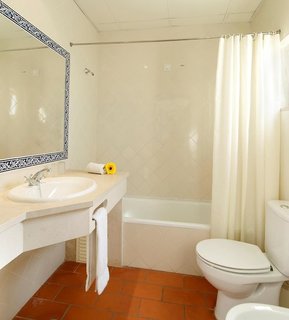 Hotel California Urban Beach - Adults Only,Rua Joaquim Pedro Samora 2,4 star