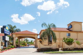 Days Inn & Suites By Wyndham Houston Hobby Airport,South Houston>>Downtown Houston,3 star