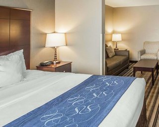 Comfort Suites Hudson I-94,New Richmond>>Hudson,2.5 star