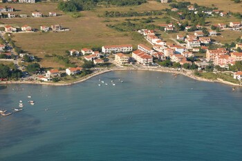 hotel laguna