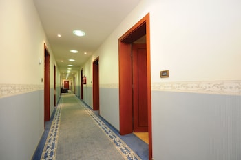 hotel laguna