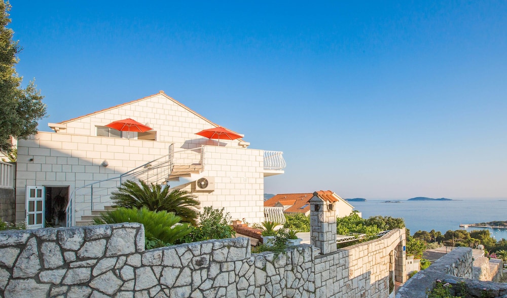 apartments andrijana