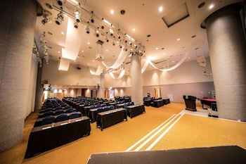 holiday inn gwangju by ihg