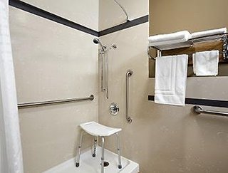Super 8 By Wyndham Martinez,Martinez>>Concord,2 star