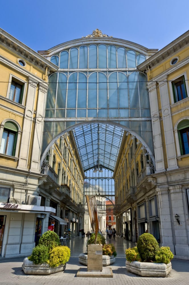 hotel al vivit