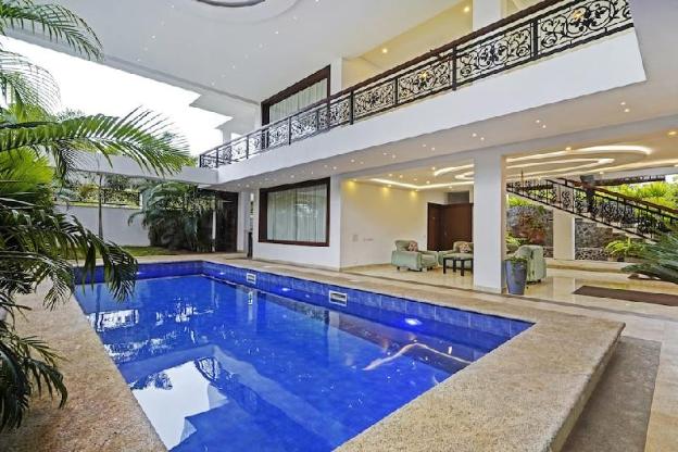 treebo premium villa escape in with pool view