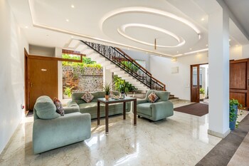 treebo premium villa escape in with pool view