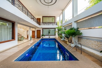 treebo premium villa escape in with pool view