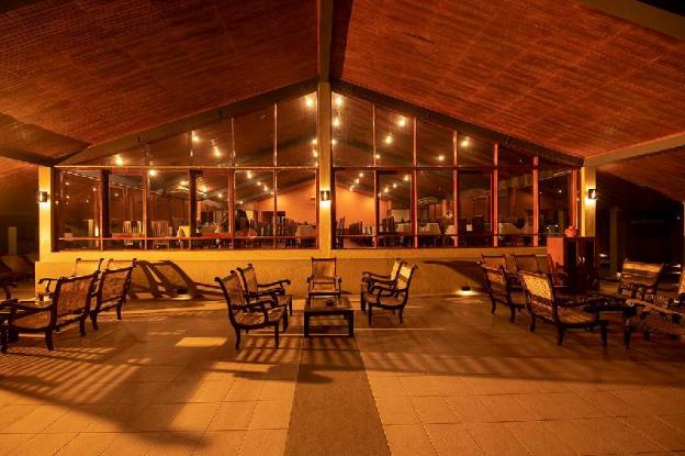 giritale hotel