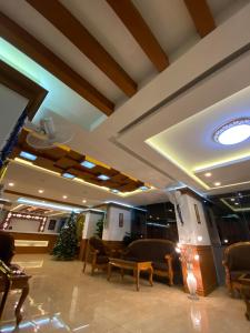 utsavam hotel apartments