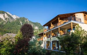 Hotel Sallerhof,Near Untersberg Cable Car,4 star