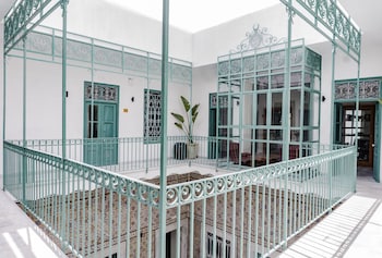 Dar Ben Gacem,Gammarth>>Borj Cedria,4 star