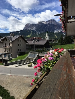 hotel meuble villa neve