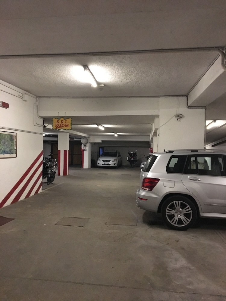 hotel meuble villa neve