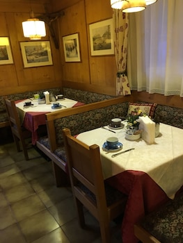 hotel meuble villa neve