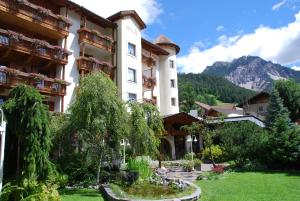 Almhof Call,Cortina D'ampezzo>>Bolzano,5 star