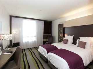Mercure Chartres Cathedrale,Coulombs>>Chartres,4 star