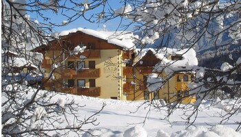 gaia wellness residence hotel