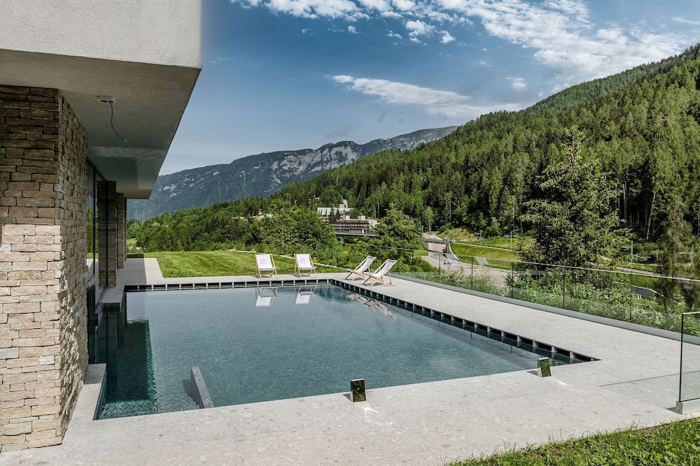 gaia wellness residence hotel