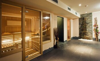 gaia wellness residence hotel