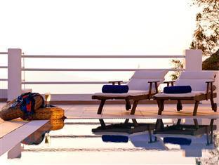 Adamant Suites - Adults Only,Fira>>Exo Gonia,4 star